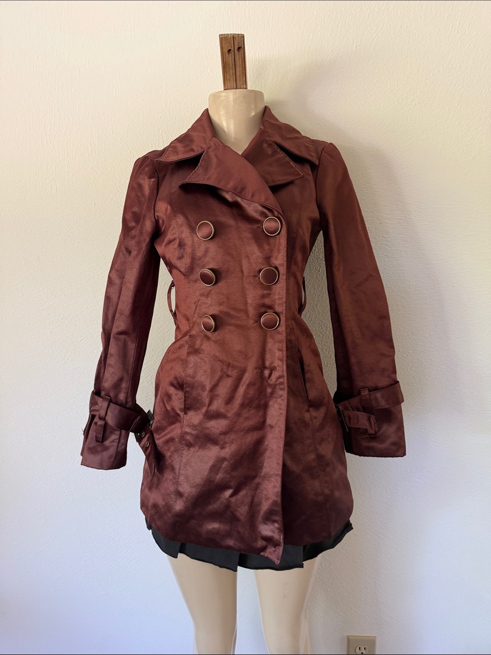 bebe Satin Double-Breasted Trench Coat in Burgundy/brown XS